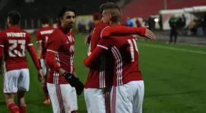 {{ otherArticle[0].article.title }}