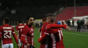 {{ otherArticle[0].article.title }}