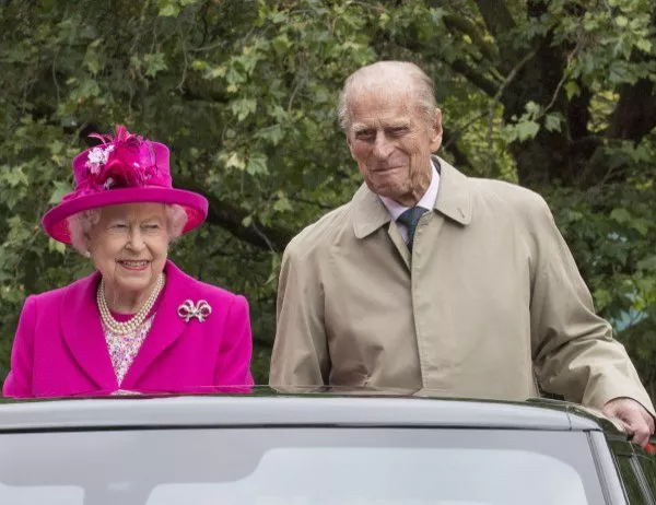 Съпругът на британската кралица - принц Филип е бил приет в болница
