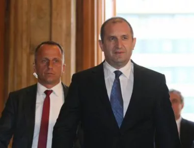 Президентът удостои военнослужещи от Българската армия с висши офицерски звания
