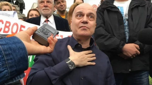 Слави за субсидиите на партиите: За какво са им тия пари?