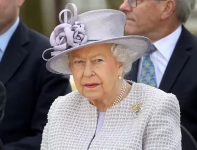 Кралица Елизабет II откри най-високия мост в Шотландия
