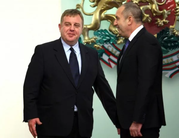 Каракачанов ще пита депутатите как да продължи търга за изтребител