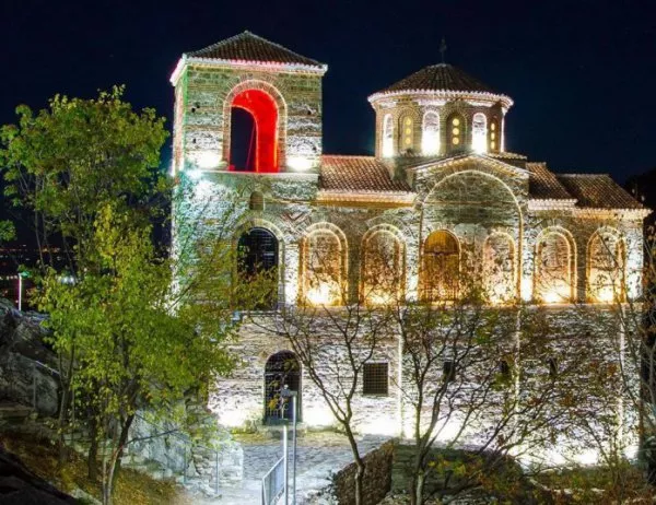 Вдигат таксите за два туристически обекта в Асеновград