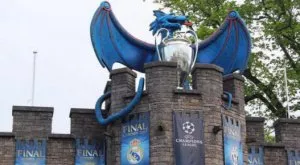 {{ otherArticle[0].article.title }}