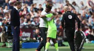 {{ otherArticle[0].article.title }}