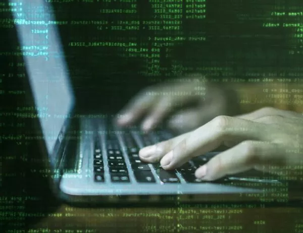 Европол: Европа избегна киберхаоса след глобалната атака