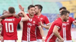 {{ otherArticle[0].article.title }}