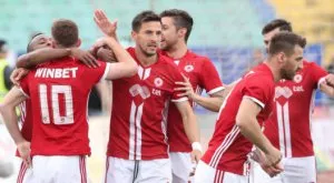 {{ otherArticle[0].article.title }}