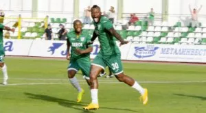 {{ otherArticle[0].article.title }}