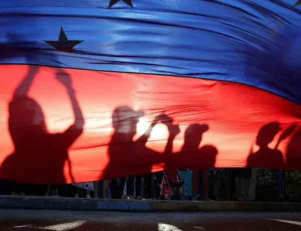 Венецуела затваря дипломатическите си мисии в САЩ