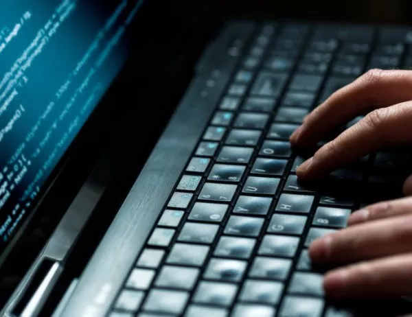Великобритания: Русия е отговорна за серия кибератаки срещу Запада