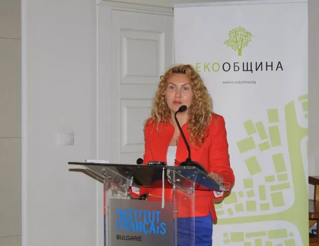 Зам.-министърът на МРРБ Деница Николова ще посети Бургас
