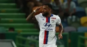 Лион взима рекордна сума, ако приеме офертата на Арсенал за Лаказет