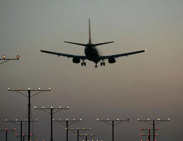 „Бомба“ мина  без проблем през проверките на летището в Любляна 