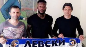 Левски преборил свой еврокошмар за подписа на Мапуку