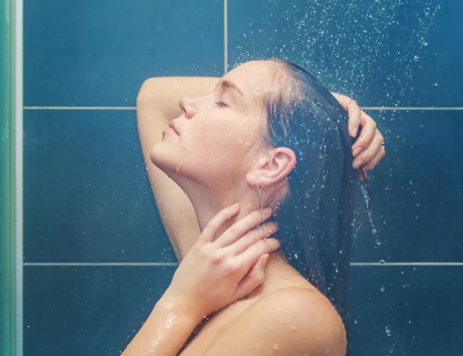 Какво ще стане с тялото ви, ако се къпете със студена вода?