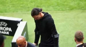 {{ otherArticle[0].article.title }}