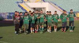 {{ otherArticle[0].article.title }}