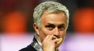 Моуриньо лично се обадил на трансферна цел на Манчестър Юнайтед