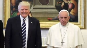 Папата определено не е най-големият фен на Доналд Тръмп (Снимки)
