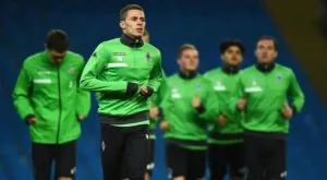 Арсенал и Евертън в битка за подписа на Азар през лятото