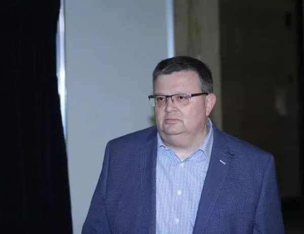 Цацаров поиска имунитета и на депутата от БСП Манол Генов