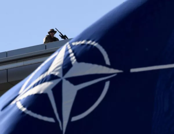 НАТО прие позицията на Сърбия за военен неутралитет
