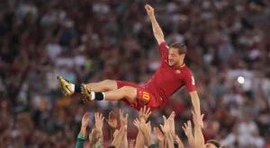 Рома предложи нов договор на Франческо Тоти