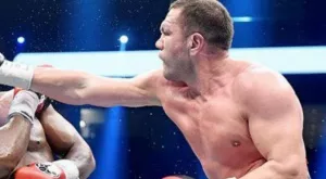 ВИДЕО: Кобрата показа как се подготвя за мача с Джошуа