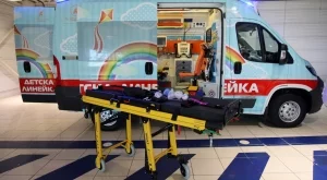 "Пирогов" вече има специализирана линейка за новородени и деца 