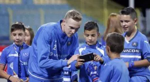 {{ otherArticle[0].article.title }}