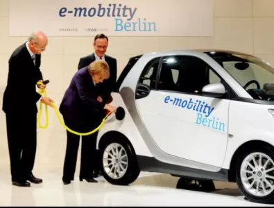 Daimler и Volkswagen ще електрифицират автопарка на Китай