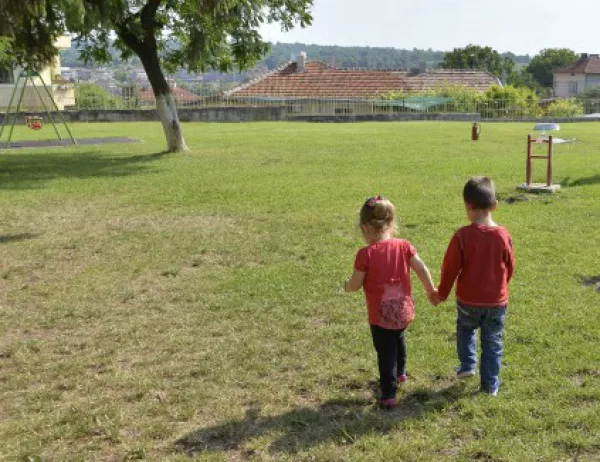 Община Дългопол отмени таксите за детска градина