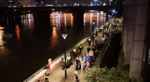 Единият от атентаторите в Лондон е бил с фланелка на Арсенал