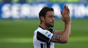 {{ otherArticle[0].article.title }}