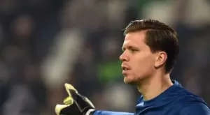 Шчесни с първи вратарски и най-бърз автогол на европейски първенства