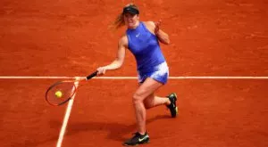 Свитолина отново оцеля и е на четвъртфинал в Париж