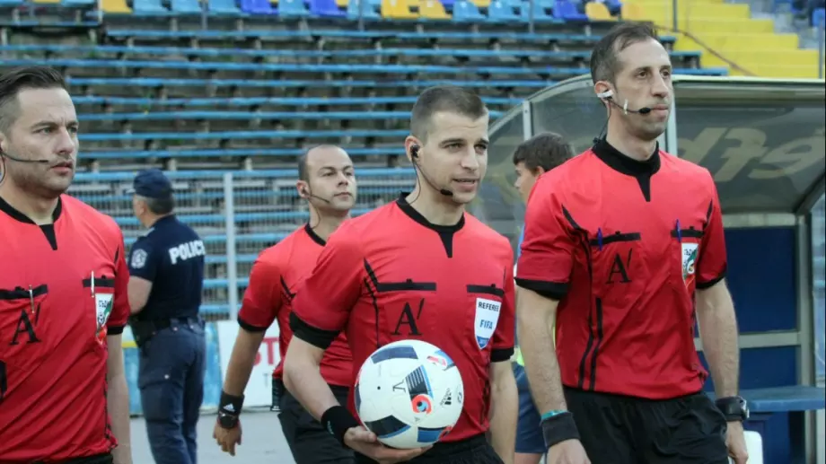 Стефан Апостолов повече няма да е футболен съдия