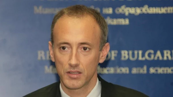 Ще има допълнителни пари за увеличението на учителските заплати