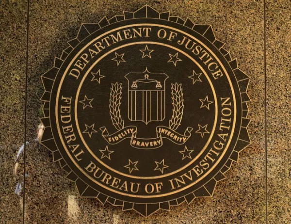 Тръмп официално пита дали ФБР е внедрило информатори в щаба му