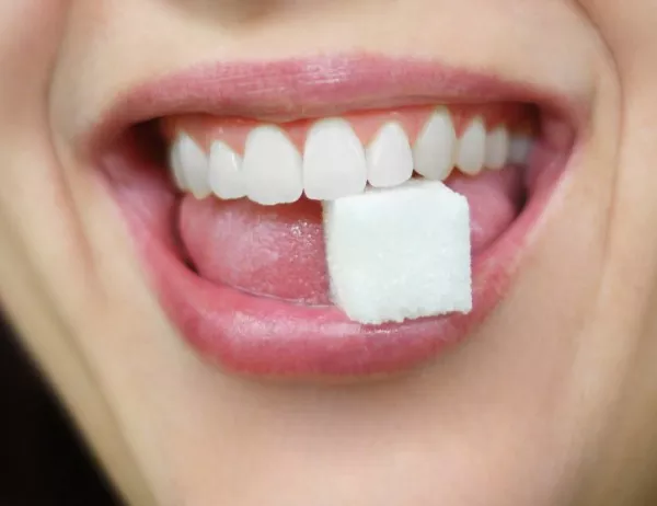 Учени: Захарта ви прави грозни и дебели