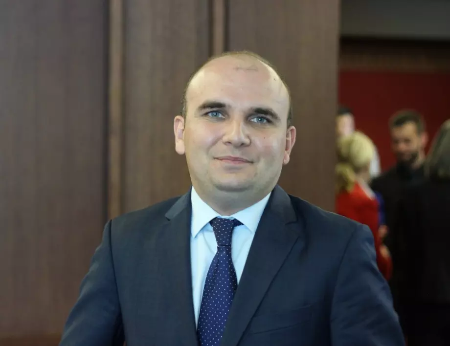 Евродепутат от ДПС шикалкави за напрежението със Северна Македония и кой го подклажда
