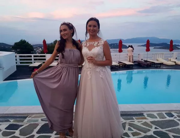 Наталия Кобилкина вдигна гръцка сватба (ВИДЕО)