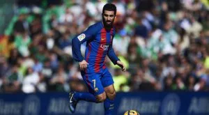 Каталунско радио с голямо разкритие от личния живот на Арда Туран