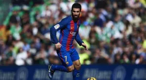 {{ otherArticle[0].article.title }}