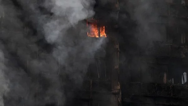 Огромен пожар погуби десетки хора в Русия (ВИДЕО)