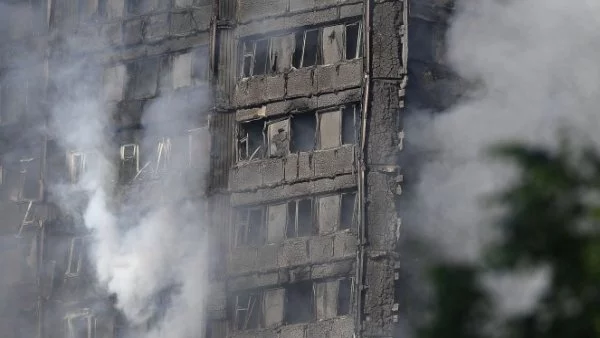 Жертвите на огнения ад в Лондон се увеличиха с десетки 