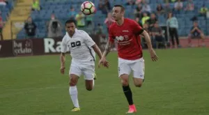 СНИМКА: Роди се брилянтна карикатура след коментара на Берба за Погба и Моуриньо