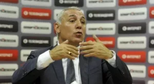 {{ otherArticle[0].article.title }}